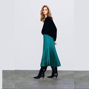 Zara Pleated Skirt